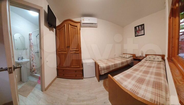 Комната 16 м², 1/2 эт.