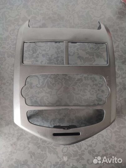 Магнитола chevrolet aveo т300 с рамкой