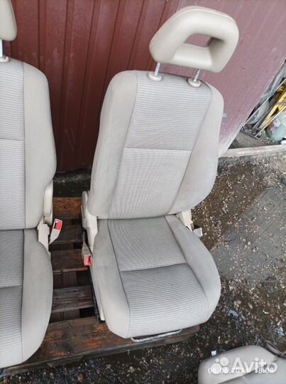 Сиденья комплект Dodge Caliber
