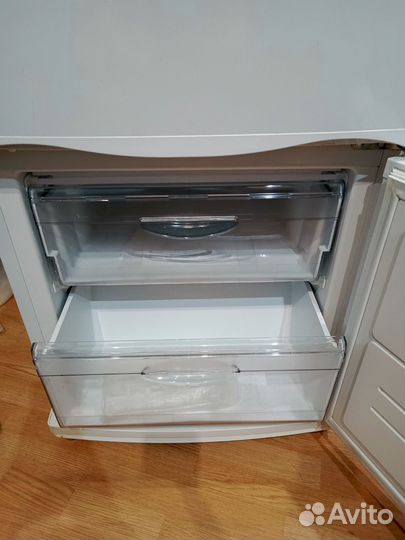Холодильник атлант бу