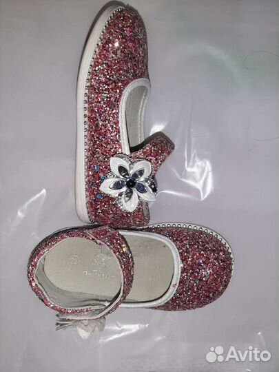 Туфельки для девочки