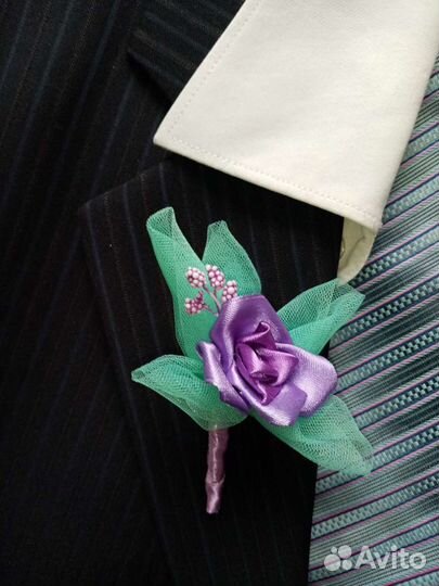 Свадебное украшение на автомобиль