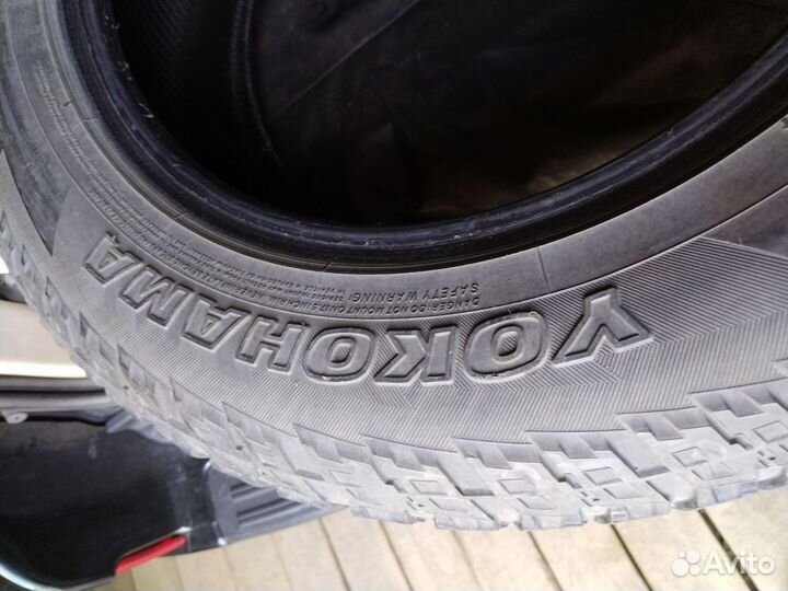 Yokohama Geolandar A/T G015 235/65 R17 108H