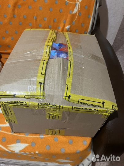 Коробка с вещами