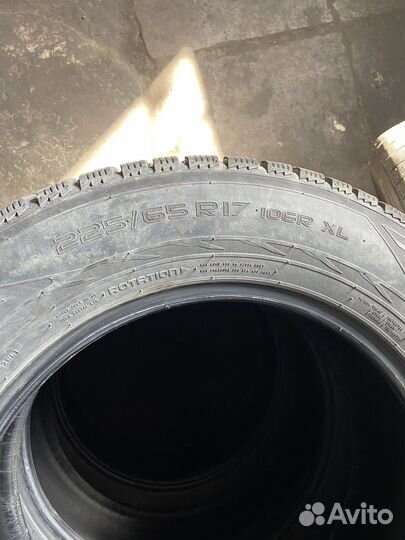 Nokian Tyres Hakkapeliitta R2 SUV 225/65 R17