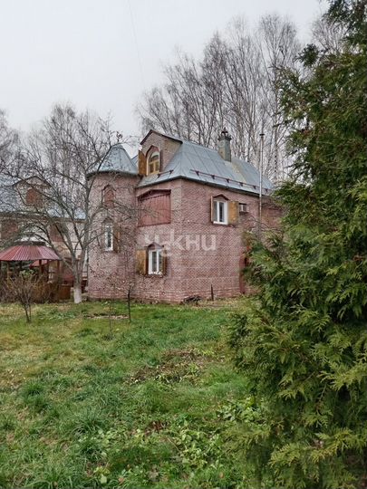Дом 216 м² на участке 46 сот.