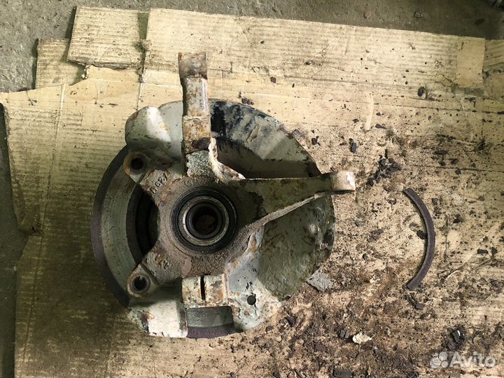 Kia picanto кулак поворотный