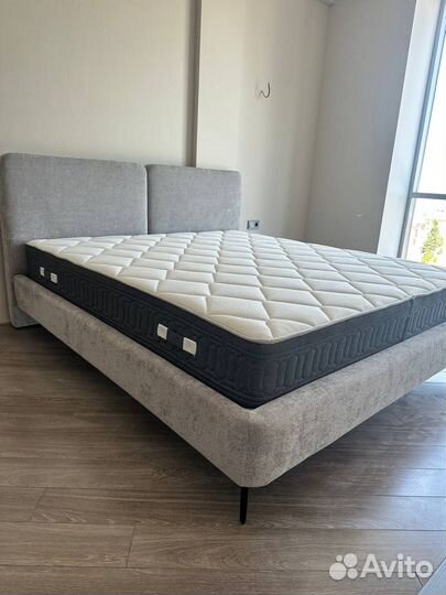 Кровать Татлин Эко на ножках 180x200 под заказ