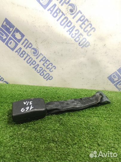 Ответная часть ремня безопасности задняя левая