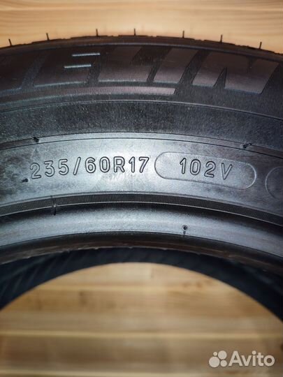 Michelin Latitude Sport 3 235/60 R17 102V