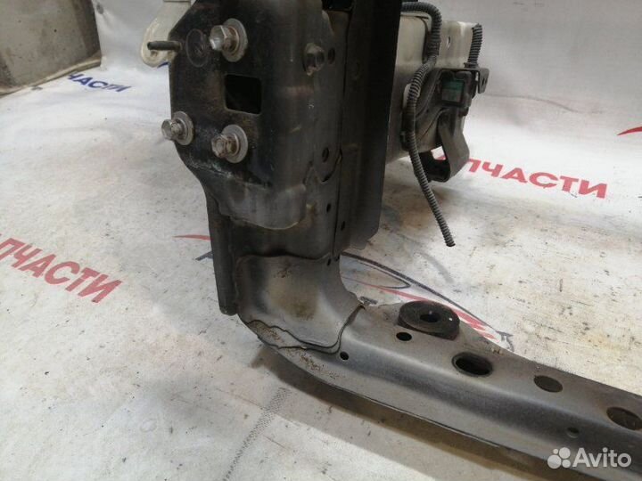 Телевизор передний Toyota Brevis JCG11 2JZ-FSE