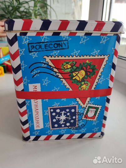 Коробка новогодняя жестяная