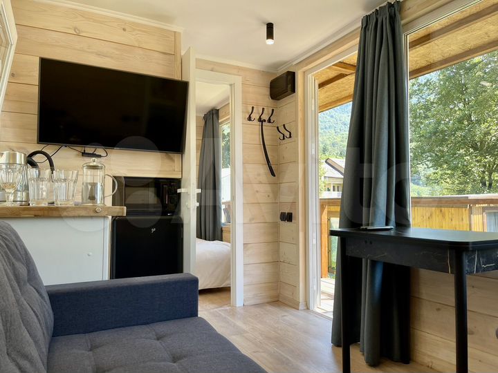 Дом 24 м² на участке 1 сот.