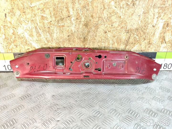 Панель передняя Opel Astra H