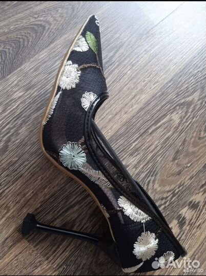 Туфли женские 39 размер новые