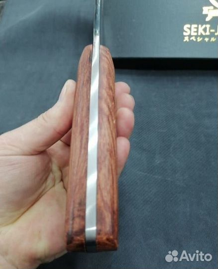 Кованный японский нож