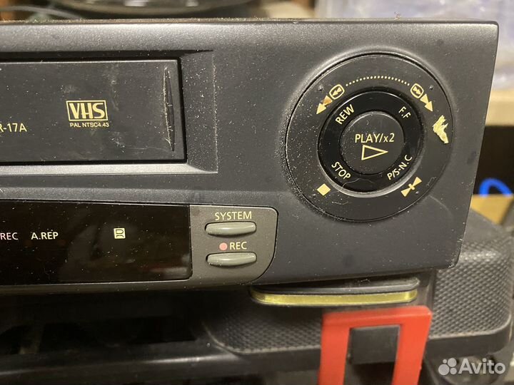 Видеомагнитофон