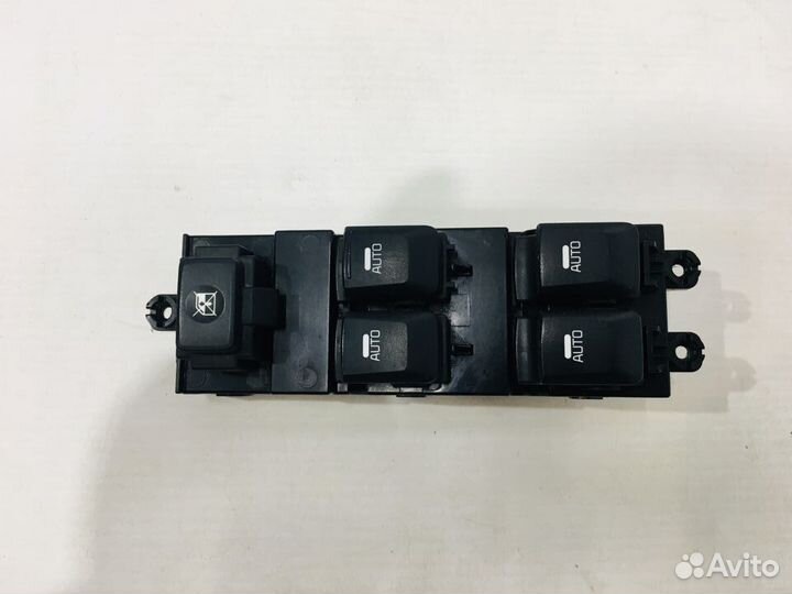 Блок управления стеклоподъемниками Kia Ceed 2 JD