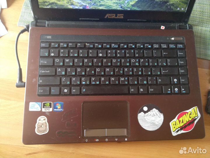 Ноутбук asus