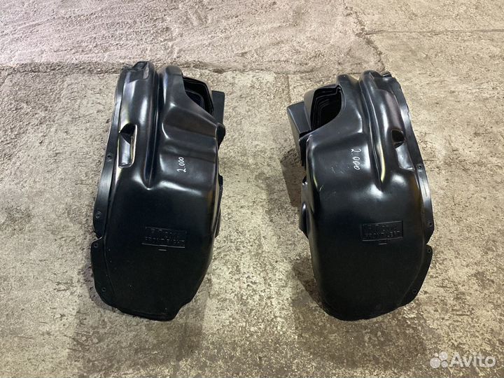 Подкрылки на Форд Транзит С 2014+