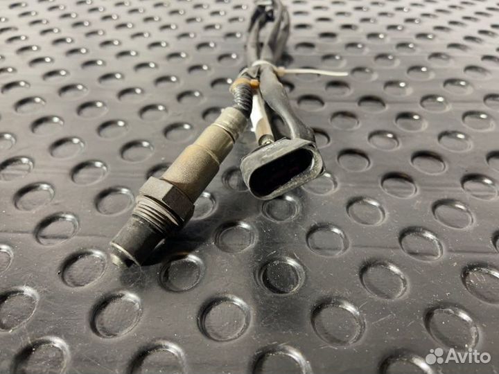 Датчик кислородный Volkswagen Passat B6 3C5 BVY