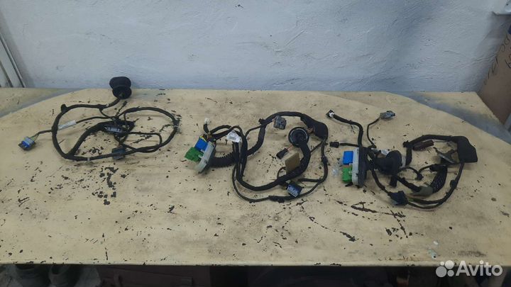 Проводка двери peugeot 308