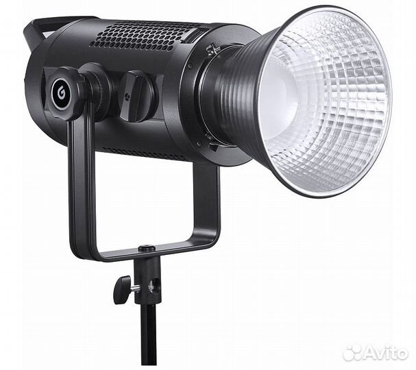 Осветитель светодиодный Godox SZ200Bi фокусируемый