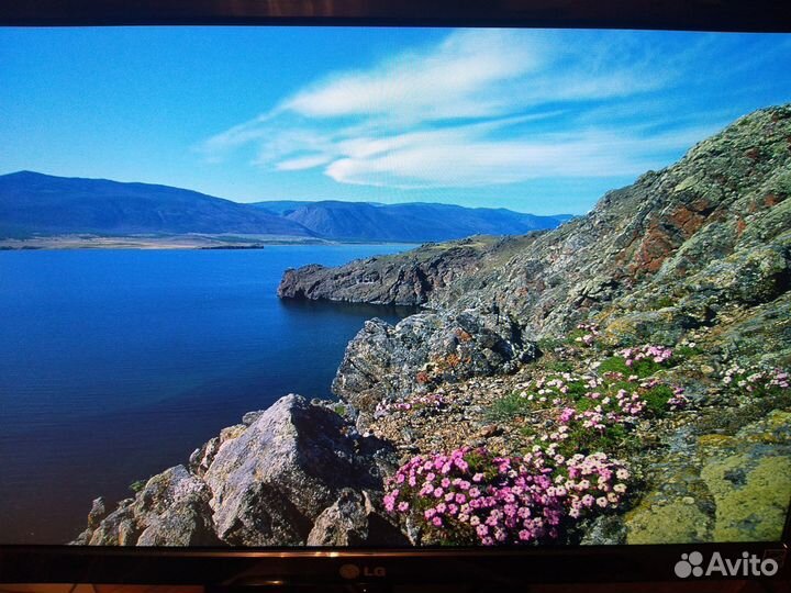 Монитор LG 22 IPS