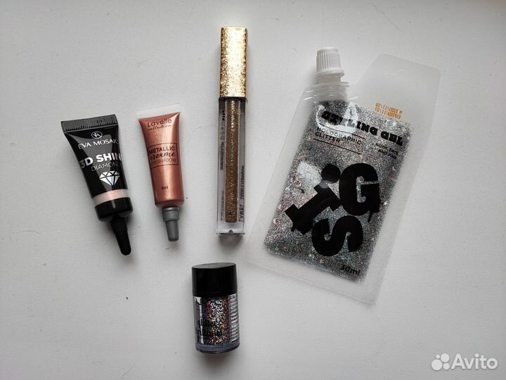 Палетка Revolution