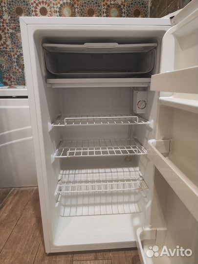 Холодильник бу маленький высота 85 см