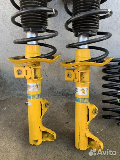 Комплект амортизоров и пружин w212