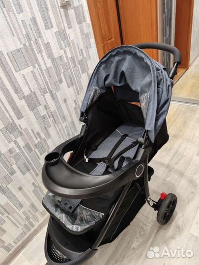 Прогулочная коляска urbini