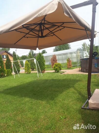 Зонт на боковой опоре 4х102