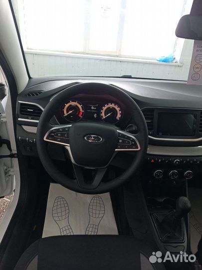 LADA Vesta 1.6 МТ, 2022, 30 км