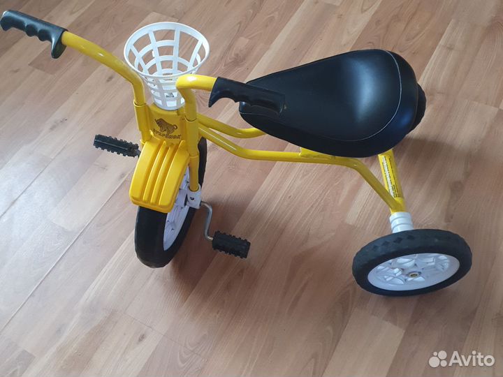 Трехколесный велосипед Зубрёнок