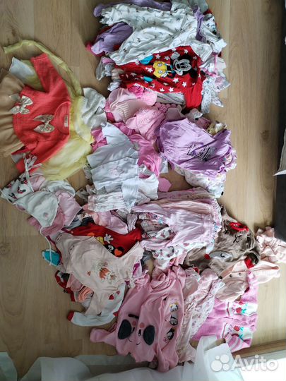 Коробка детских вещей для новорожденных