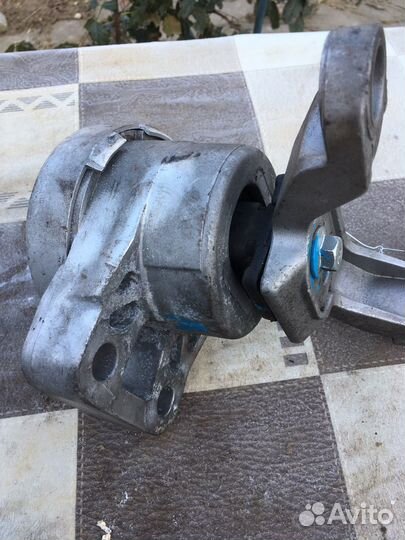 Подушка двигателя Форд Мондео 4 2009г