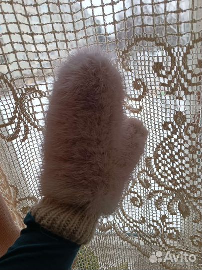 Меховые варежки из норки