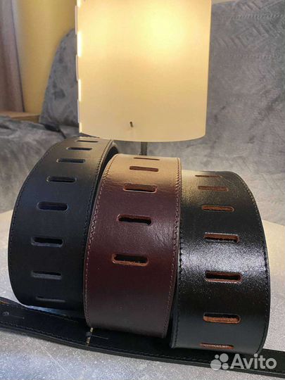 Кожаный гитарный ремень новый