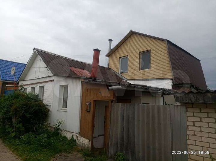 Дом 74 м² на участке 1,9 сот.