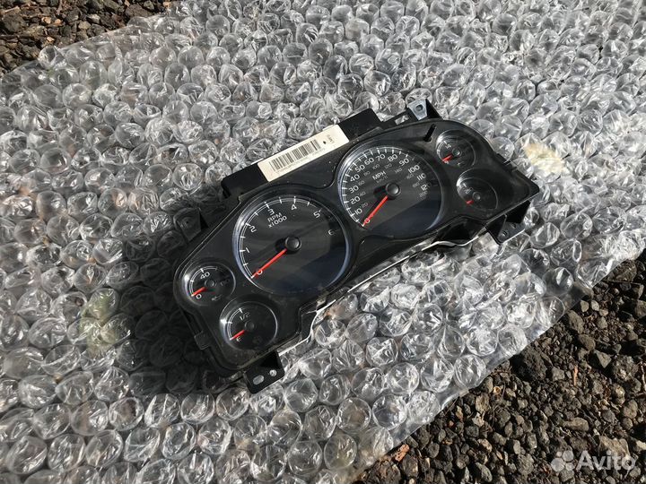 Панель приборов Chevrolet Tahoe III 06-14