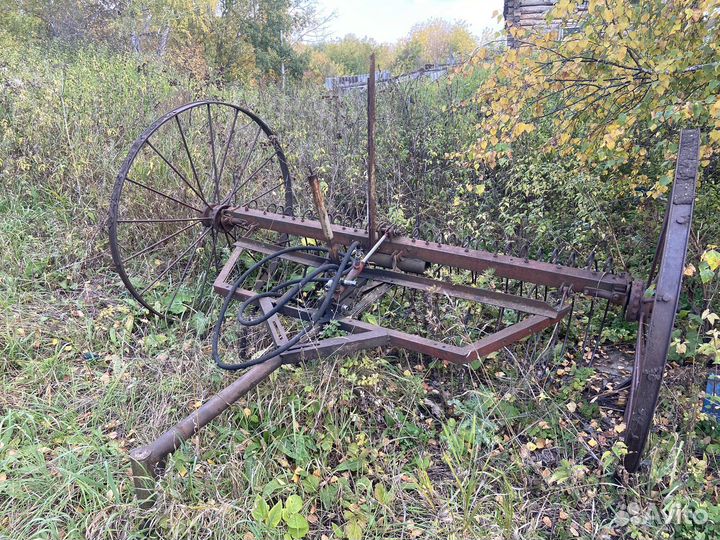 Гидравлические грабли для трактора