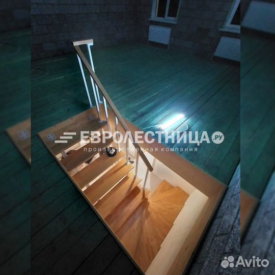 Лестница на металлокаркасе