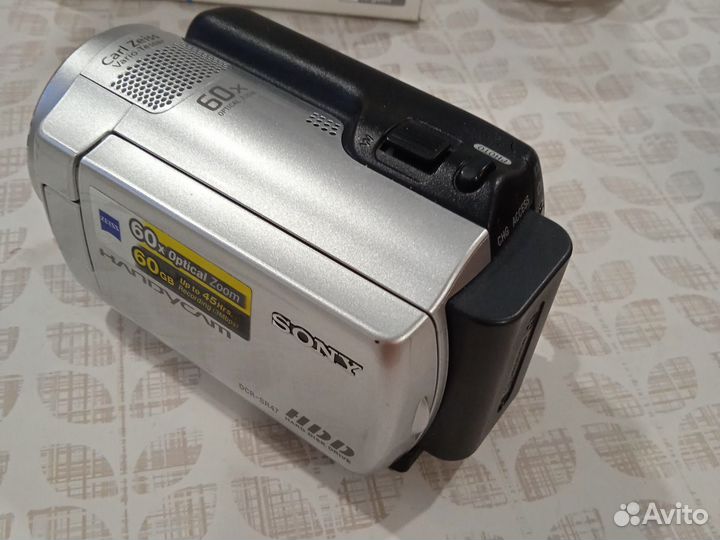 Камера sony handycam DCR-SR47E 60 GB