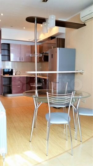 2-к. квартира, 80 м², 4/20 эт.