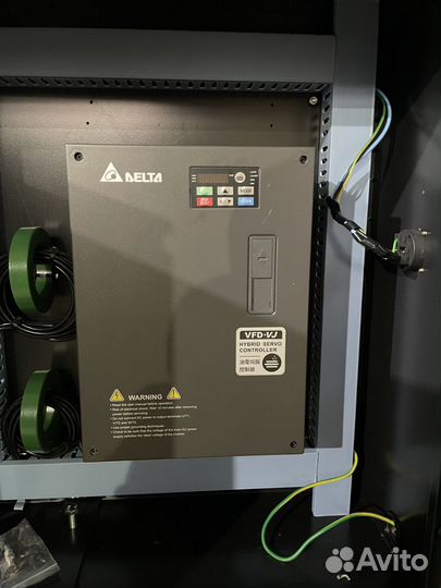 Термопластавтомат Imstech SSF2700 с роботом