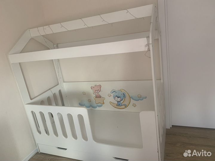 Детская кровать домик бу