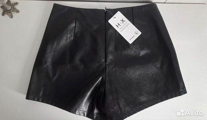 Кожаные шорты