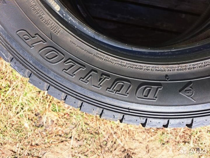 Dunlop Winter Maxx SJ8 225/65 R17 102R