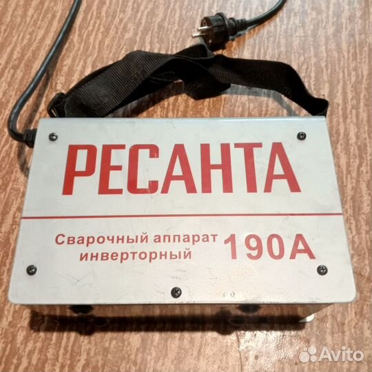 Сварочный инвертор Ресанта саи 190 А